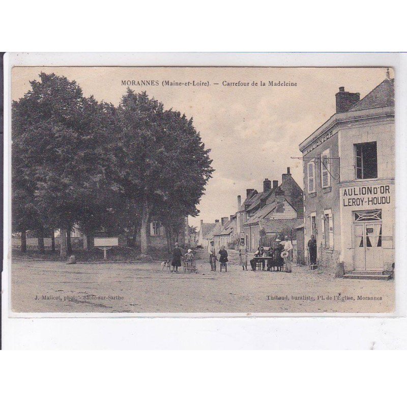 MORANNES: carrefour de la madeleine - très bon état