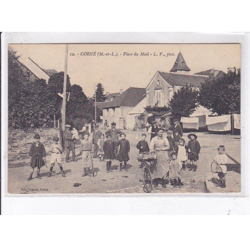 CORNE: place du mail - très bon état