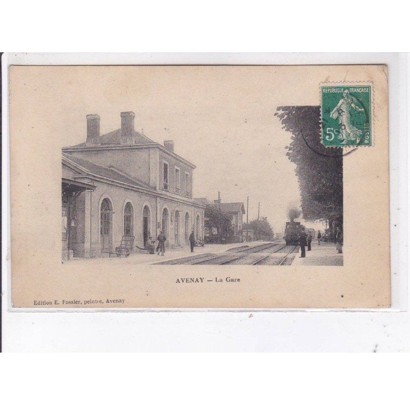 AVENAY: la gare - très bon état