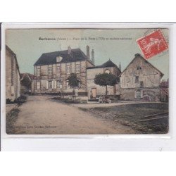 BARBONNE: place de la patte à l'oie et maison ancienne - état