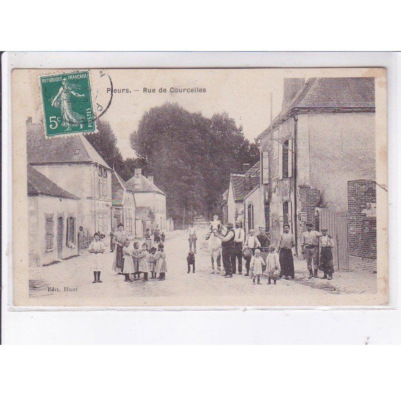PLEURS: rue de courcelles - très bon état