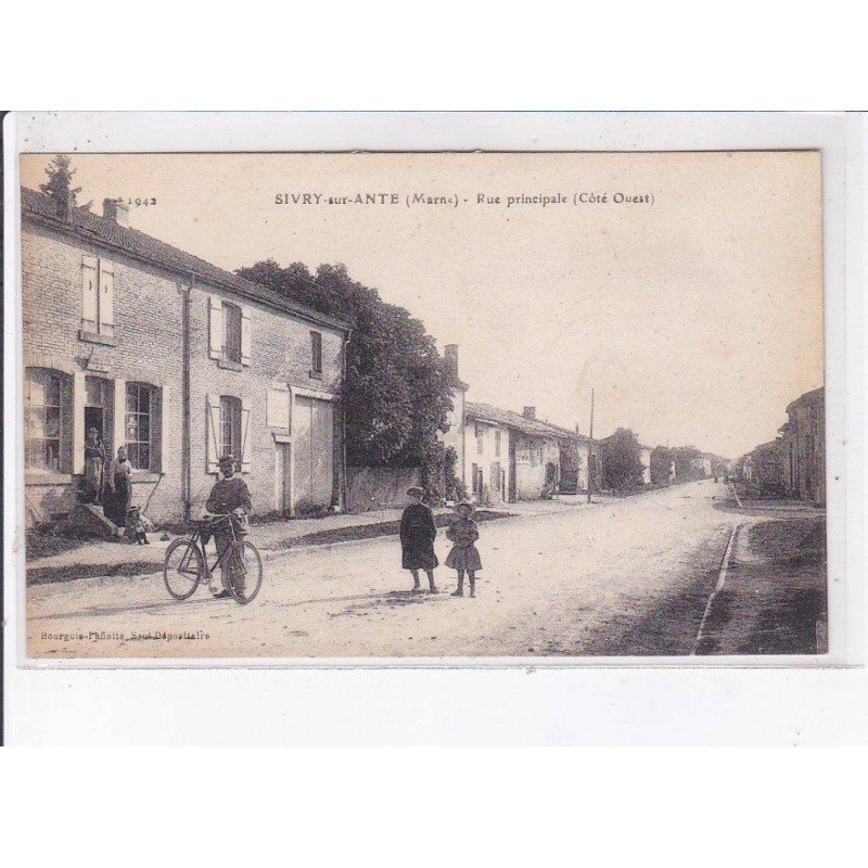 SIVRY-sur-ANTE: rue principale (côté ouest) - très bon état SIVRY-sur-ANTE: rue principale (côté ouest) - très bon état