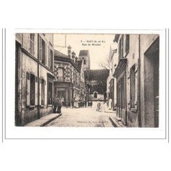 SUCY : rue de moutier - tres bon etat