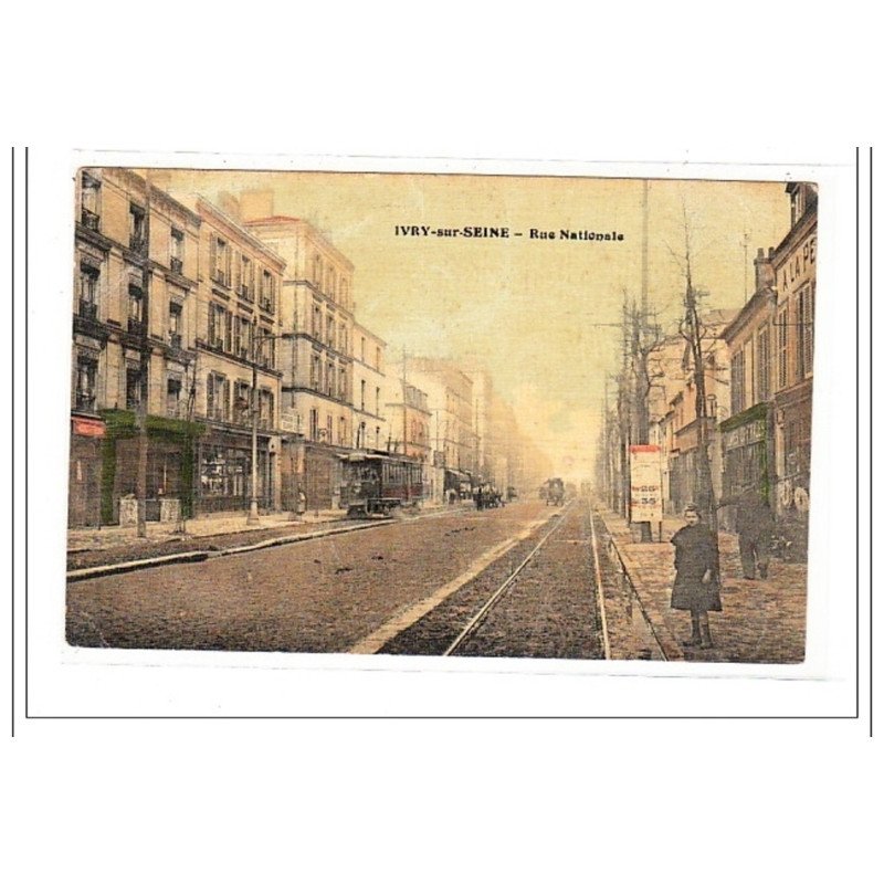 IVRY-sur-SEINE : rue national (tramway) - etat
