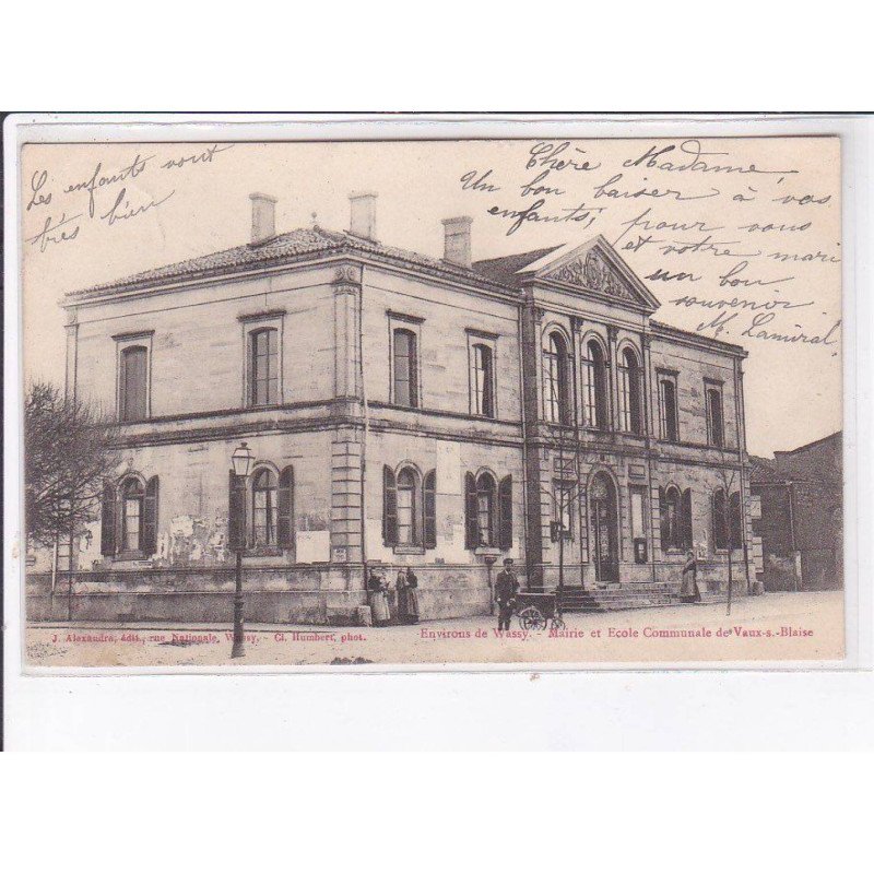 VAUX-sur-BLAISE: mairie et école communale - très bon état