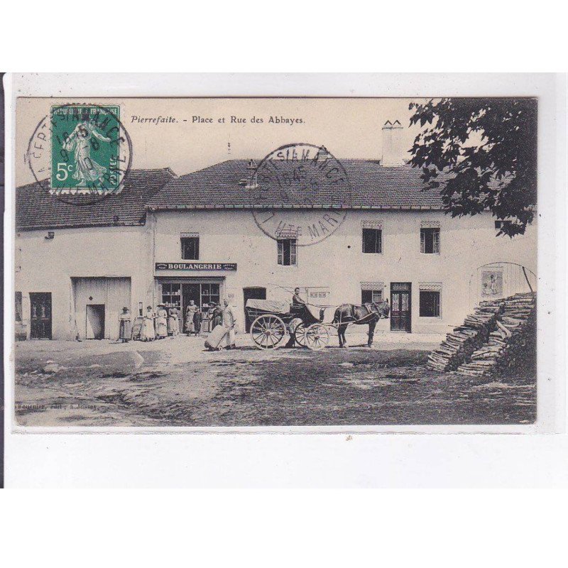 PIERREFAITE: place et rue des abbayes - très bon état