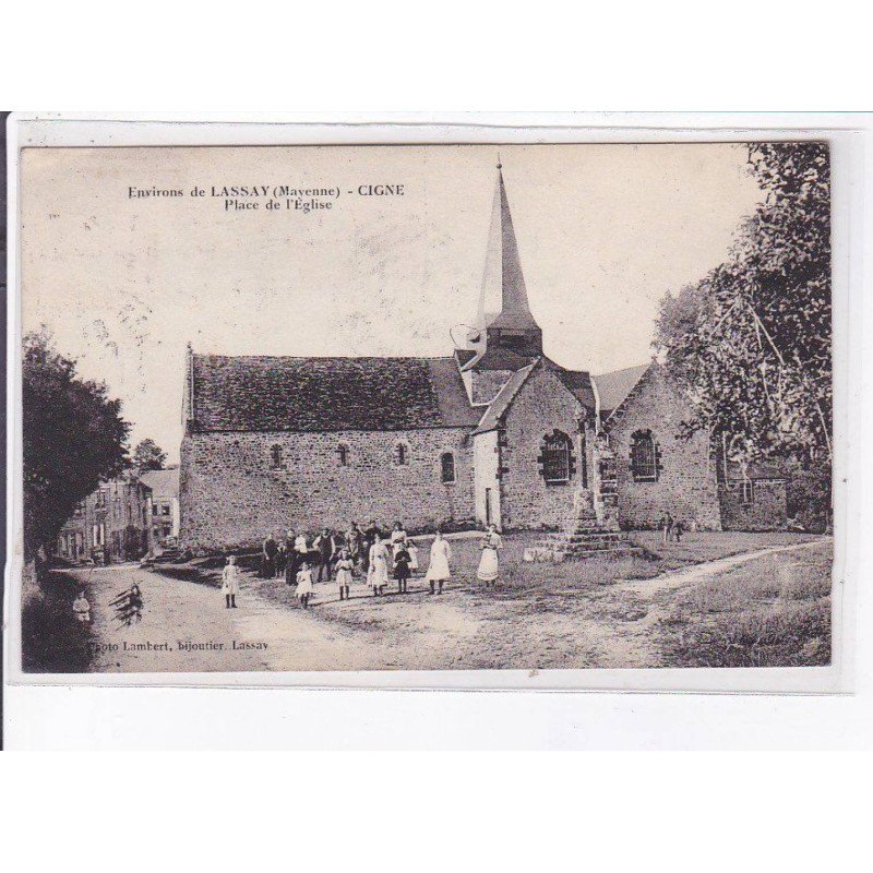 CIGNE: place de l'église - très bon état