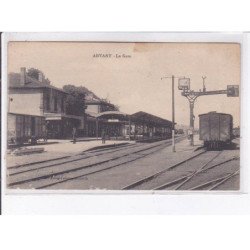 ARVANT: la gare - état