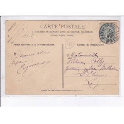 FAY-le-FROID: place de la croix, rendez-vous des marchands forains les jours de  marché - très bon état