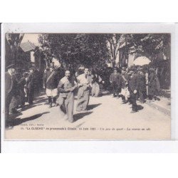 CLISSON: "la cloche" en promenade, 14 juin 1921, un peu de sport, la course en sac - très bon état