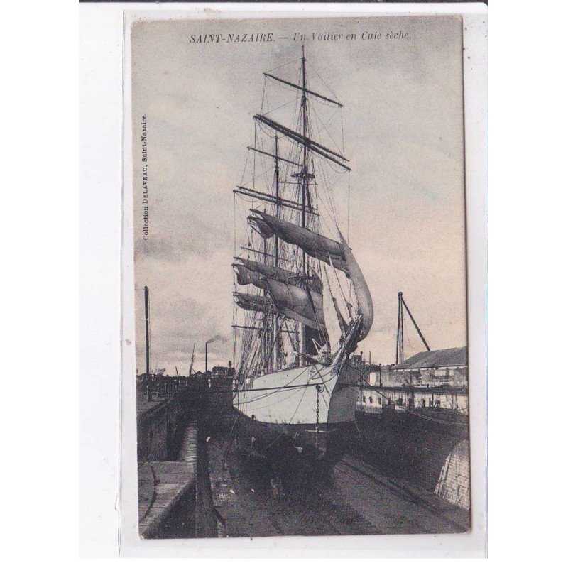 SAINT-NAZAIRE: un voilier en cale sèche - très bon état