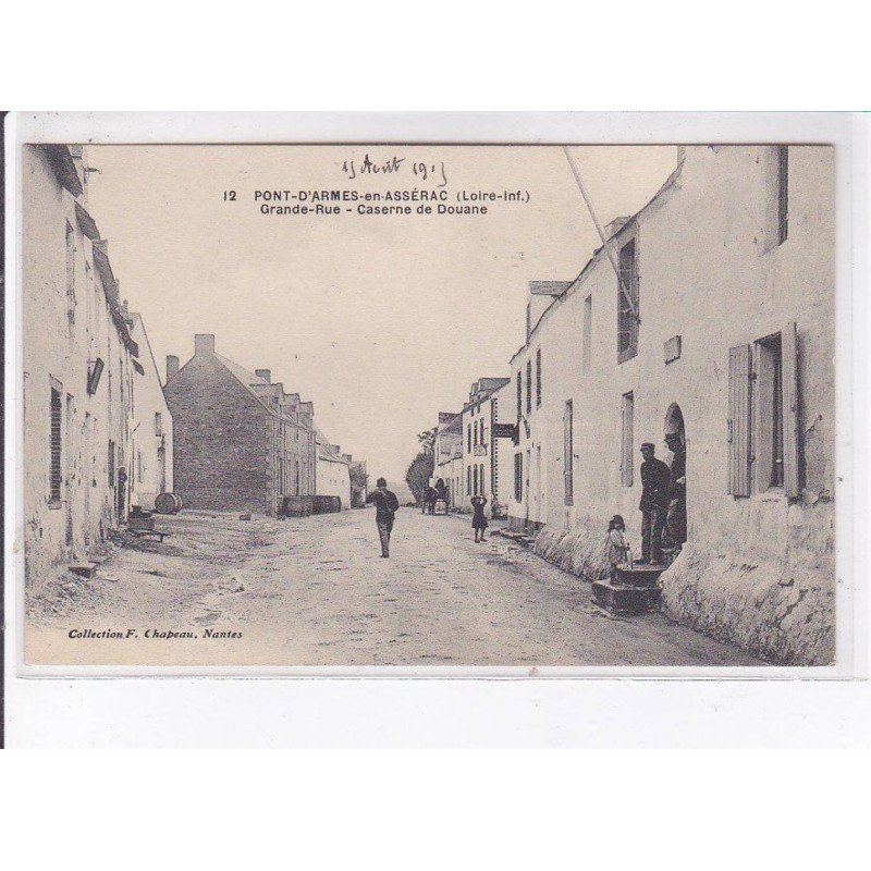 PONT-D'ARMES-en-ASSERAC: grande-rue, caserne de douane - très bon état