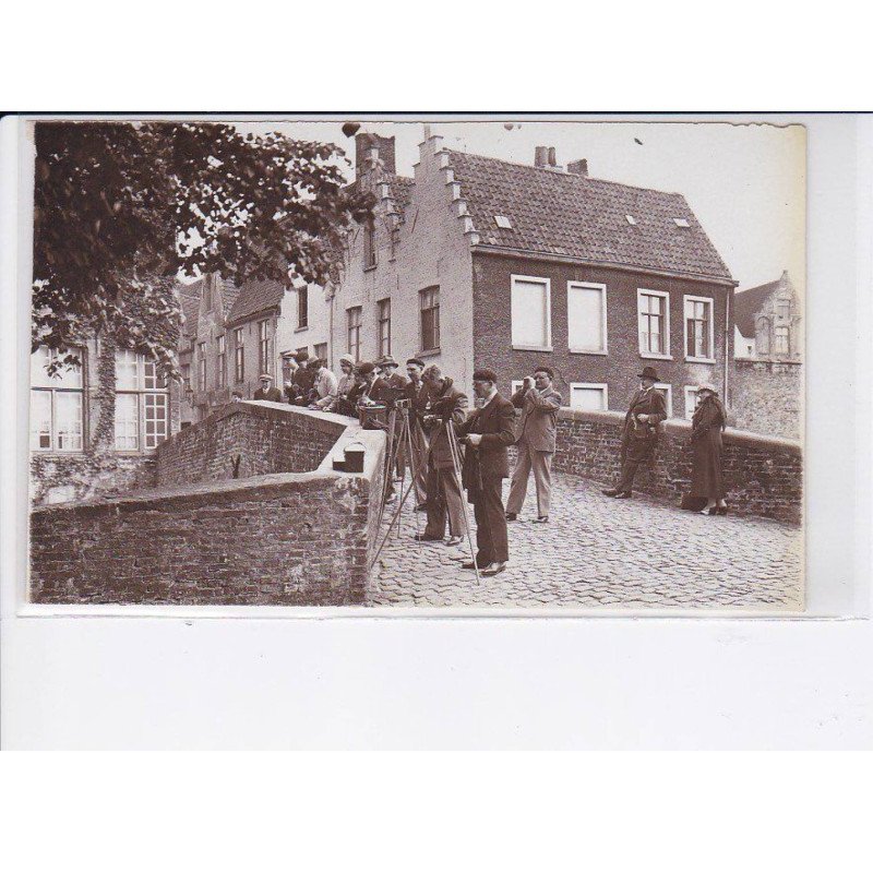BRUGES: photographe, appareil photo - très bon état