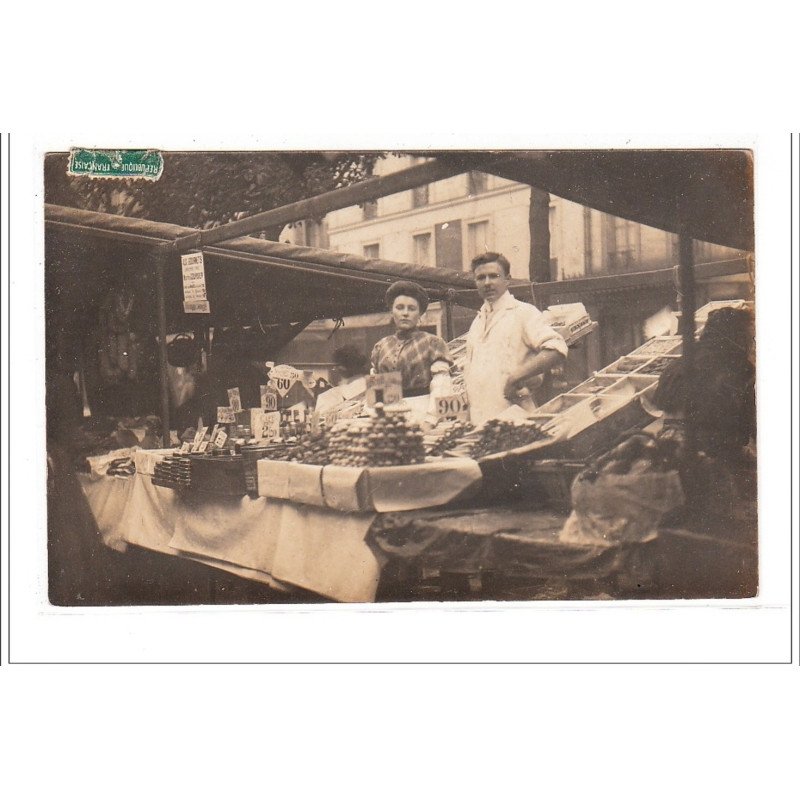 PARIS : carte photo d'un marché vers 1910 - très bon état PARIS : carte photo d'un marché vers 1910 - très bon état
