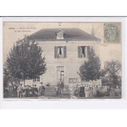 LEVIS: école des filles et des garçons - état