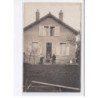 VINCENNES (?): maison, personnages - très bon état