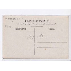 VINCENNES (?): maison, personnages - très bon état
