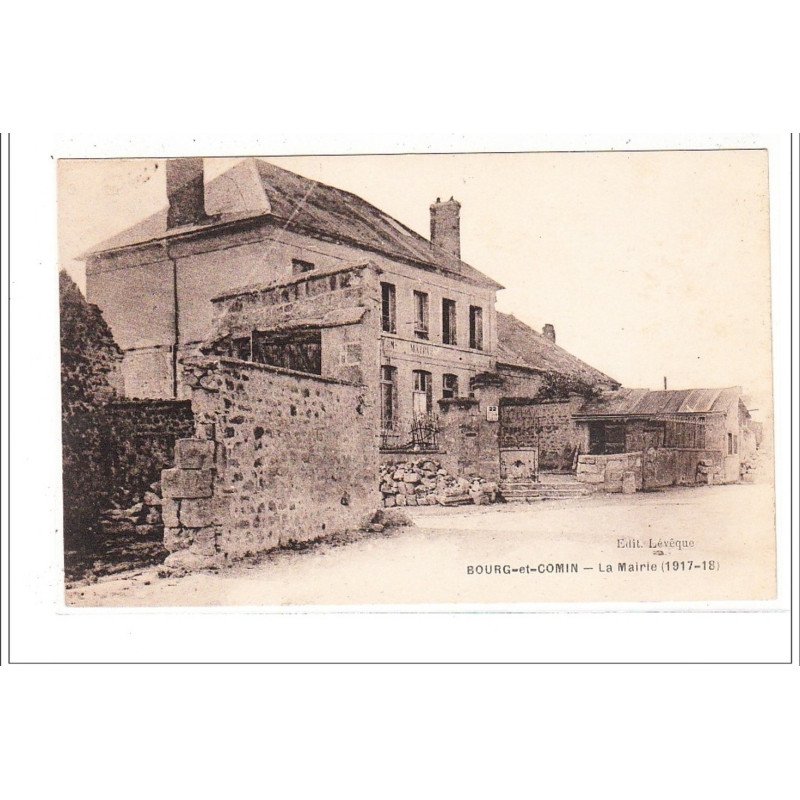 BOURG-et-COMIN : la mairie - tres bon etat