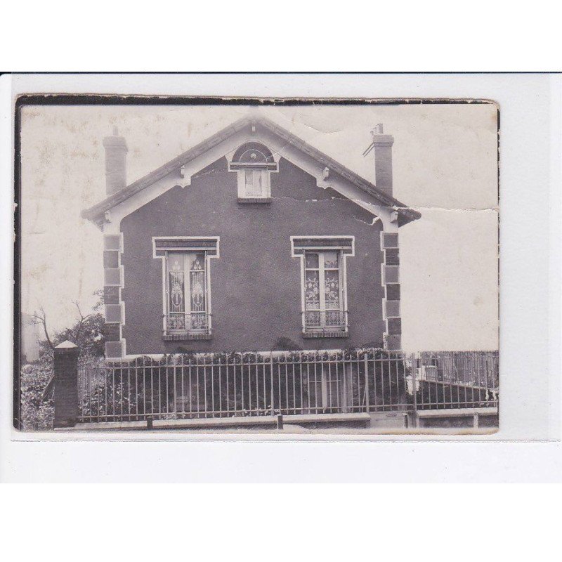 VALENTON: maison parent delobelle (?) - état