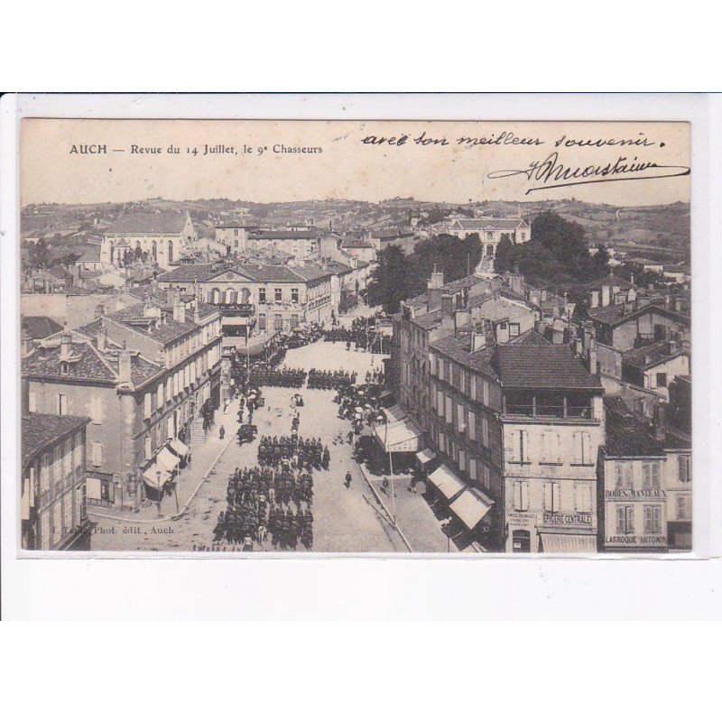AUCH: revue du 14 juillet, le 9e chasseurs - très bon état