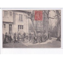 NOGENT-sur-MARNE: gymnastique et récréation, institution de Mlle Person - très bon état