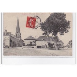 FRANCE : VALLON-en-SULLY : le clocher, le foirail - tres bon etat