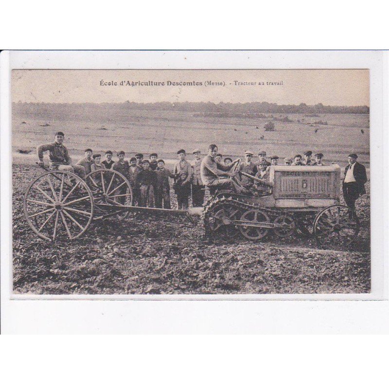 MENIL LA HORGNE: école d'agriculture descomtes, tracteur au travail - très bon état