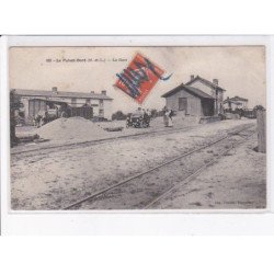 LE PUISET-DORE: la gare, automobile - état