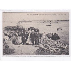 ILE CHAUSEY: la cale de débarquement de l'hôtel des iles - très bon état