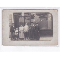 FRANCE: carte photo, à localiser, coiffeur frédéric - très bon état