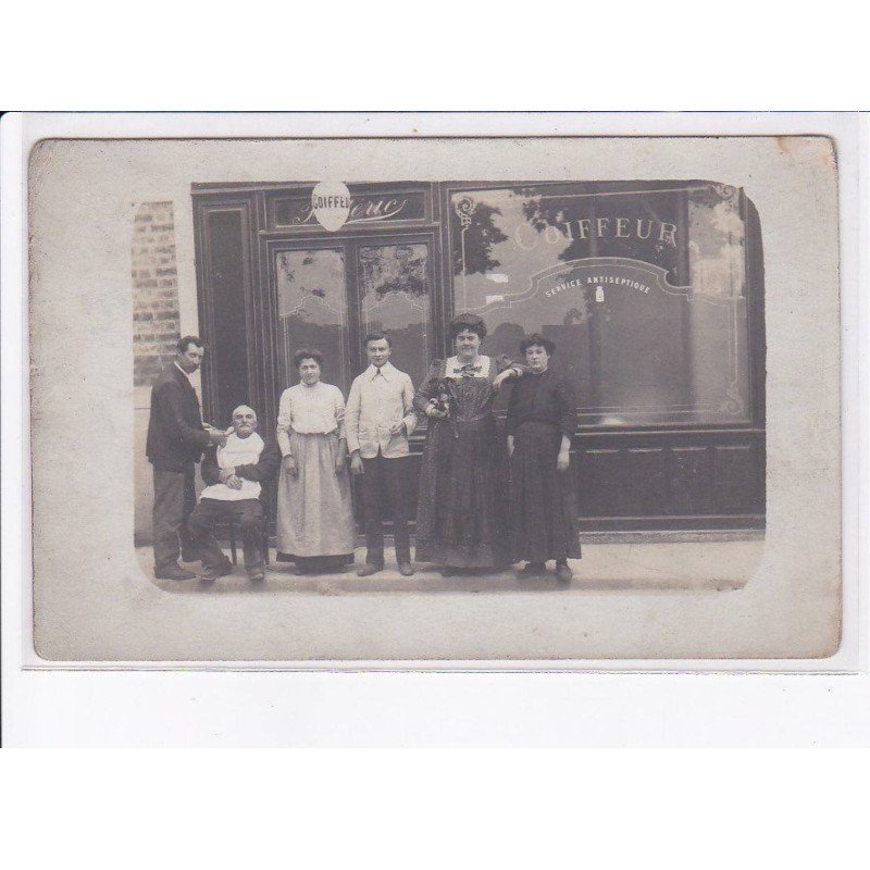 FRANCE: carte photo, à localiser, coiffeur frédéric - très bon état