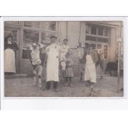 FRANCE: carte photo, à localiser, boucher (?), vaches déguisées - état