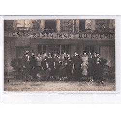 FRANCE: carte photo, à localiser, café restaurant du chemoin de fer - très bon état