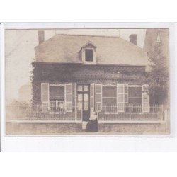 FRANCE: carte photo, à localiser, 5 CPA, pavillons - très bon état