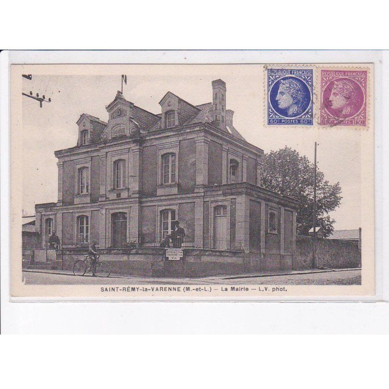 SAINT-REMY-la-VARENNE: la mairie - très bon état