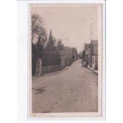 QUETTREVILLE-sur-SIENNE: rue de l'église - très bon état