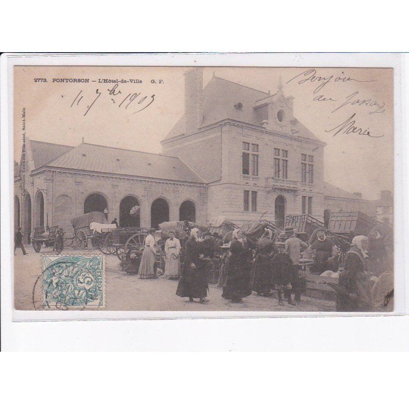 PONTORSON: l'hôtel-de-ville - très bon état