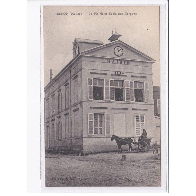 RESSON: la mairie et école des garçons - très bon état