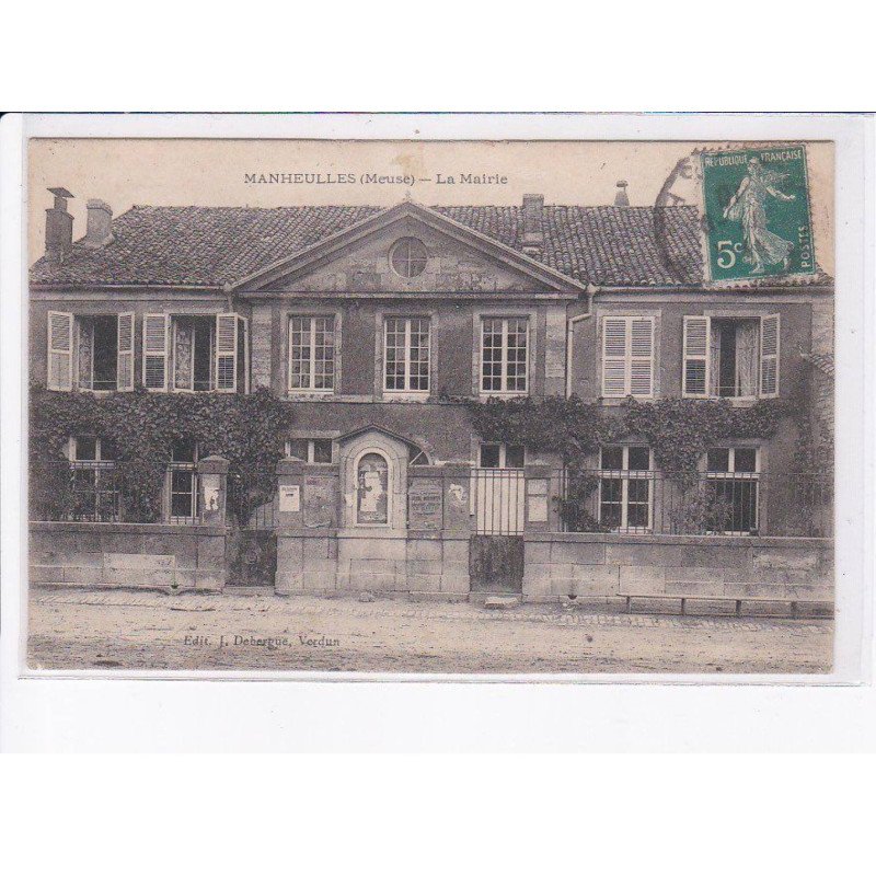 MANHEULLES: la mairie - très bon état