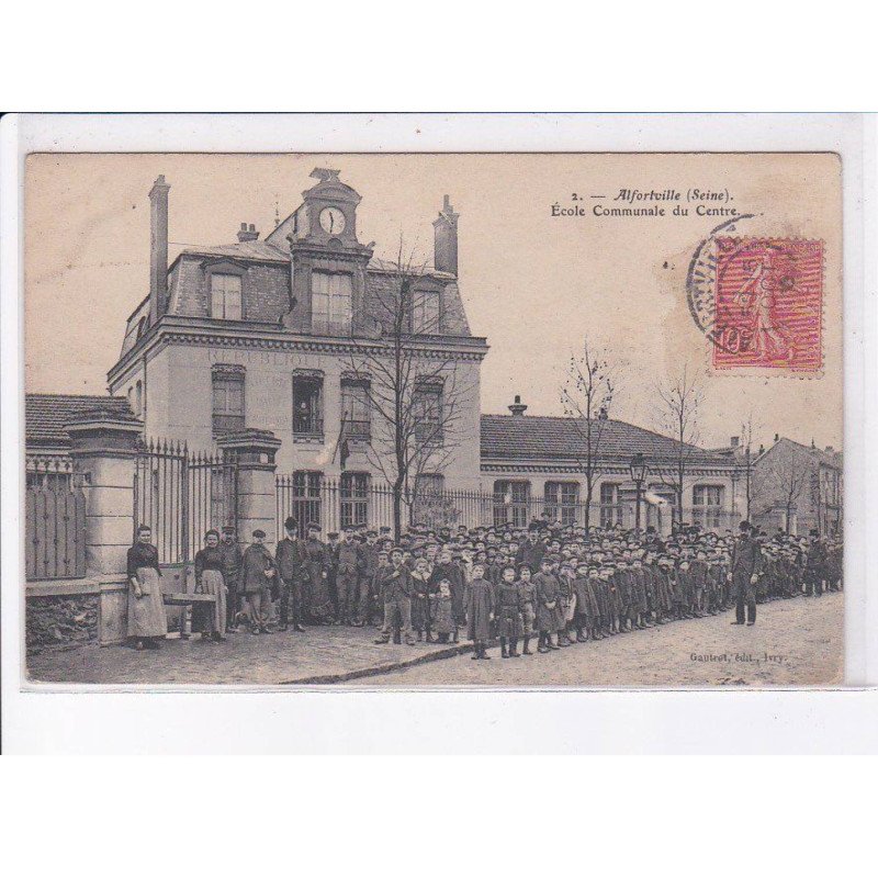 ALFORTVILLE: école commuonale du centre - état
