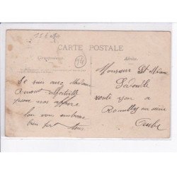 ALFORTVILLE: école commuonale du centre - état