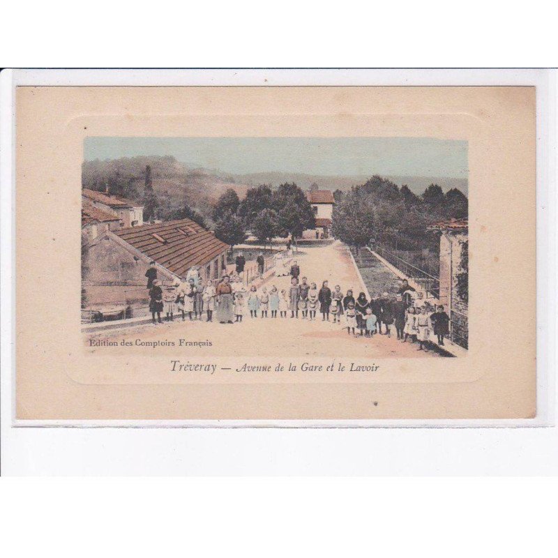 TREVERAY: avenue de la gare et le lavoir - état
