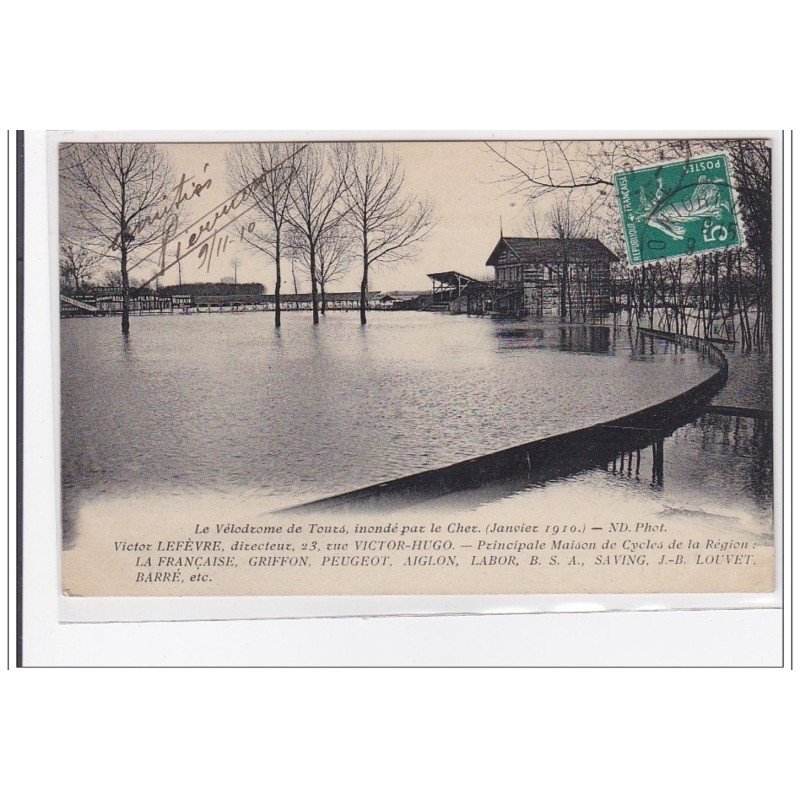 TOURS : le velodrome inondé par le cher - tres bon etat