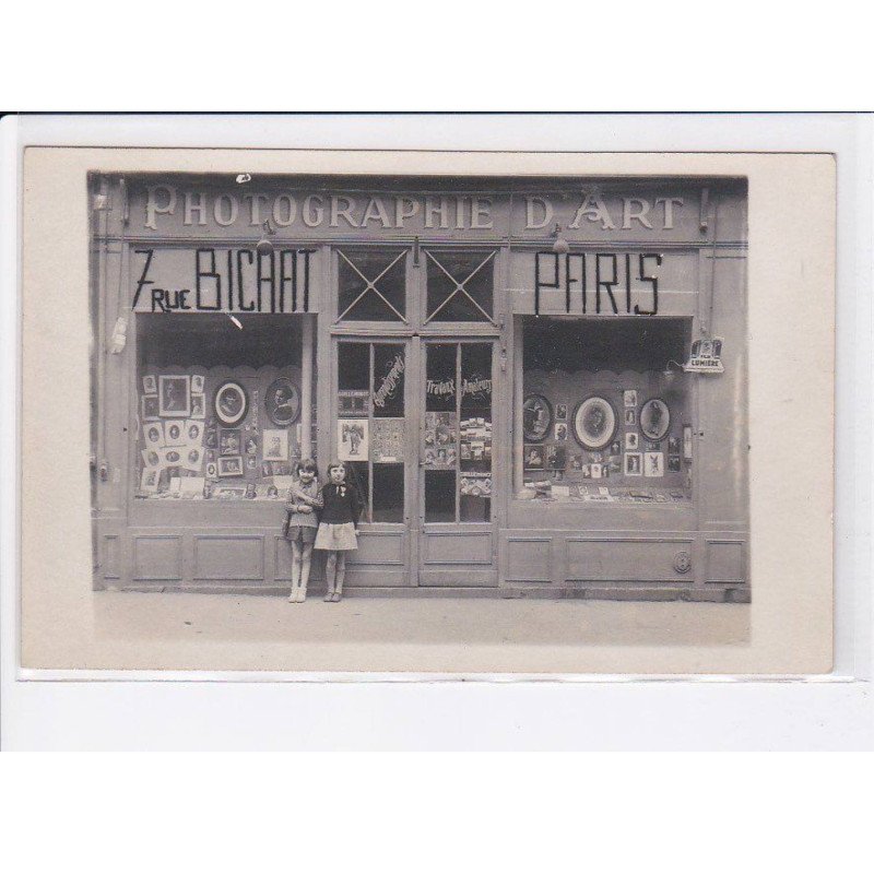 PARIS: 75010, photographie d'art, 7rue bicaat - très bon état