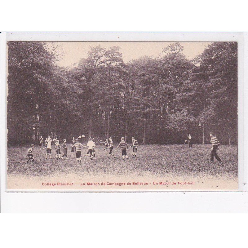 RUGBY: collège stanislas, la maison de campagne de bellevue, un match de football - très bon état