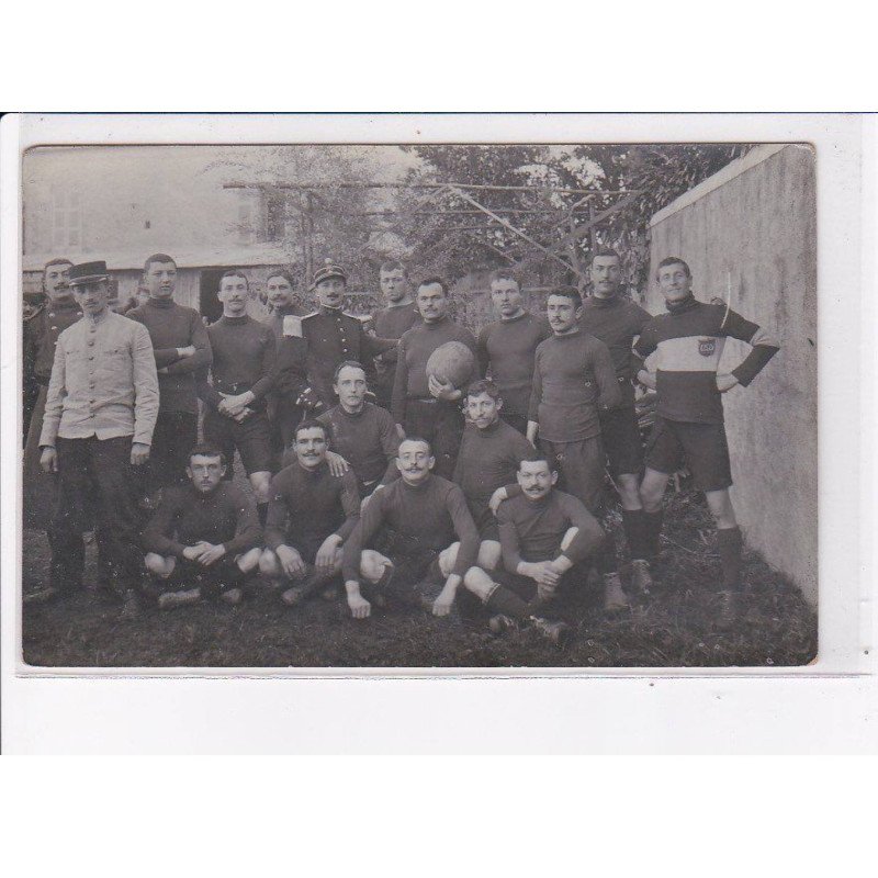 RUGBY: militaire - très bon état