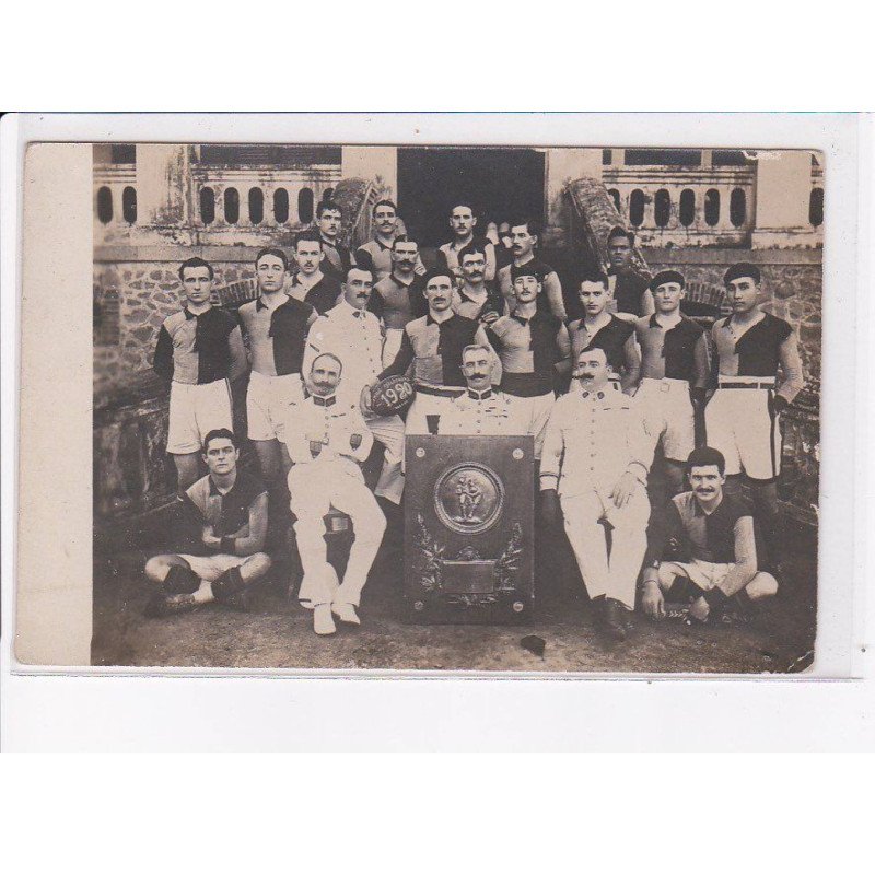 RUGBY: saigon, 1920, vietnam, équipe du 11e RIC - très bon état