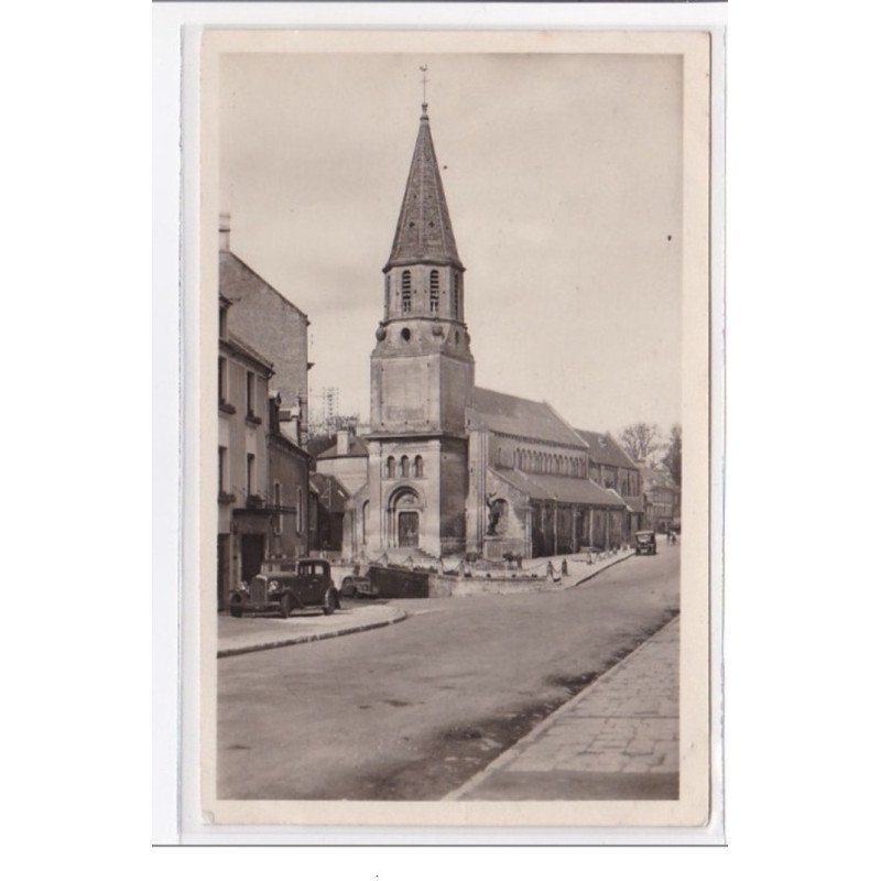 CREULLY : l'eglise - tres bon etat