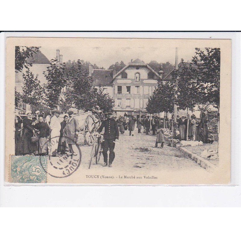 TOUCY: le marché aux volailles - très bon état