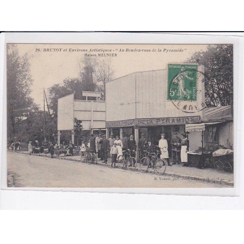 BRUNOY: "au rendez-vous de la pyramide" maison meunier - très bon état